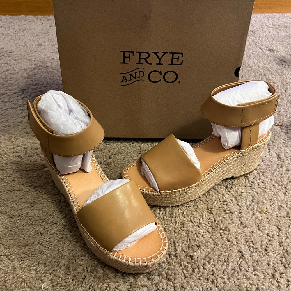 Frye Amber Espadrille Wedge Sandals 8.5M - NEW!